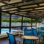 Metaxatos Apartmanhotel