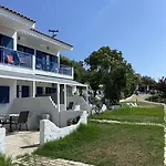 Apartmanhotel Metaxatos 4*