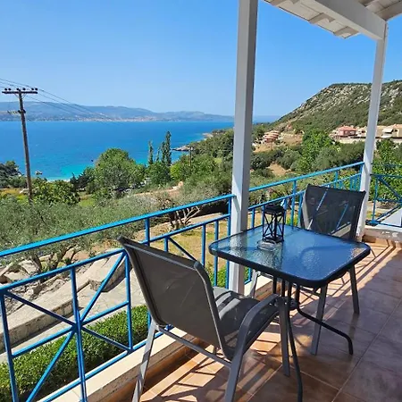 Metaxatos شقة فندقية