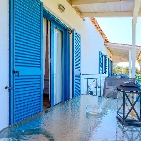 מלון דירות Metaxatos