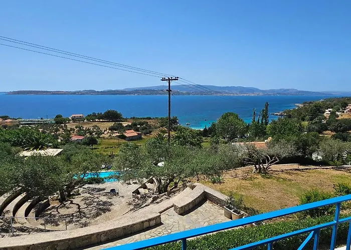 Metaxatos מלון דירות ארגוסטולי