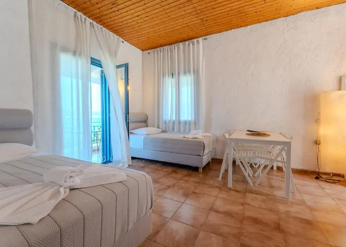 מלון דירות Metaxatos ארגוסטולי