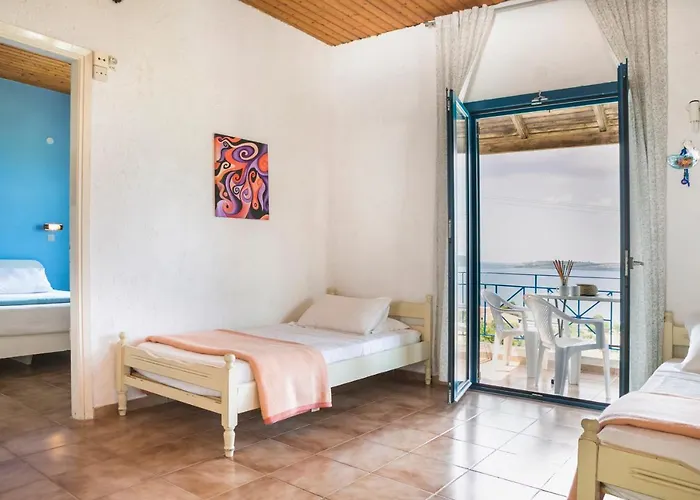 Metaxatos Aparthotel