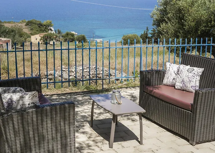 Metaxatos Apartmanhotel 4*